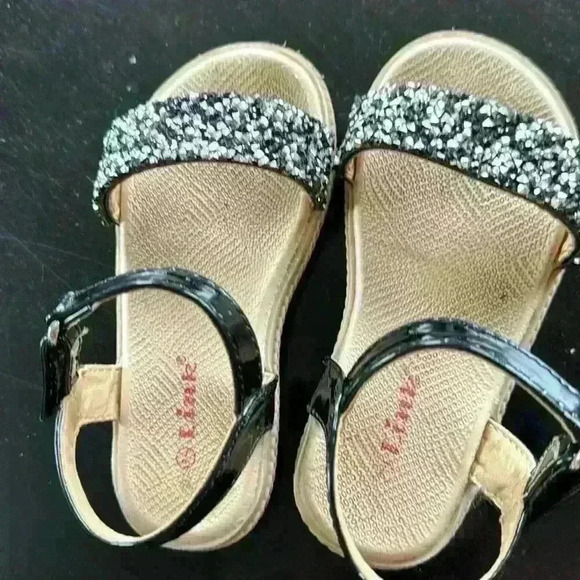 Link size 7C sandals - Picture 2 of 2